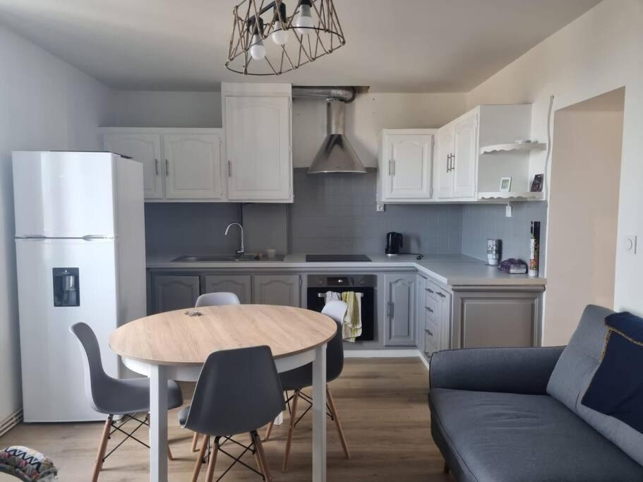 Appart Bonabry Apartment Fougeres Exterior photo